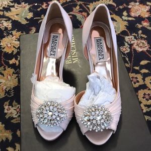 Badgley Mischka size 6.5 pink satin wedding